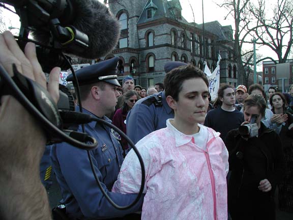 R1010042