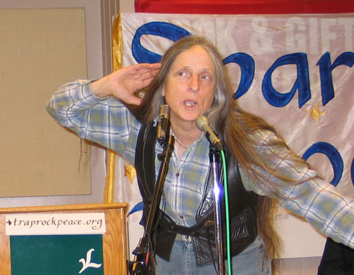 co_crowe_11nov04-002